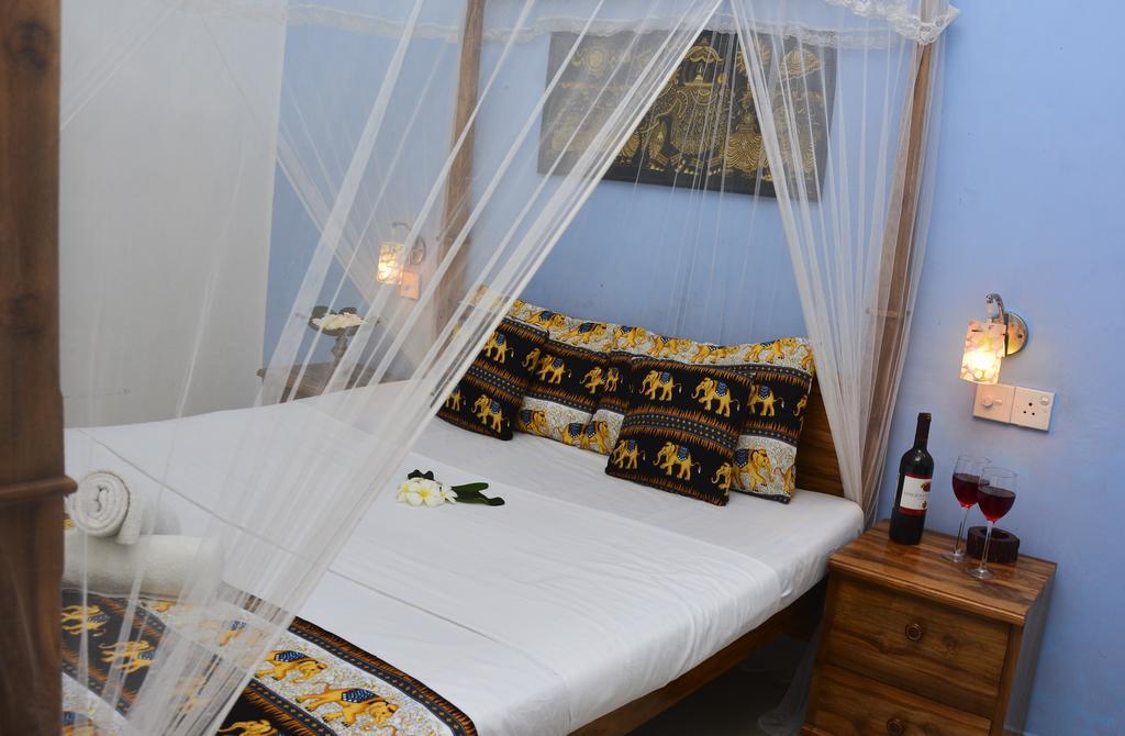 Golden Lodge Tangalle Exterior photo